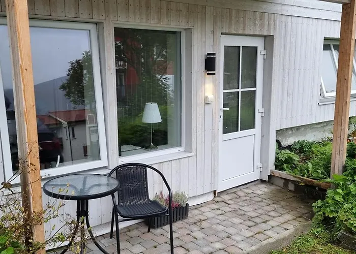 Small Cosy And Fully Equipped Apartment With The Possibility To Rent A Car Through Getaround